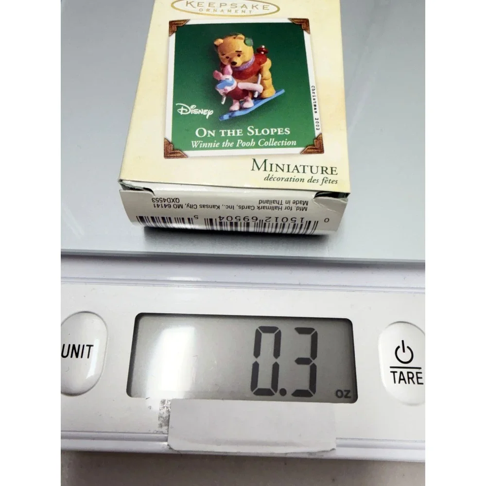 Hallmark Keepsake 2002 Winnie the Pooh Piglet On the Slopes Miniature Ornament
